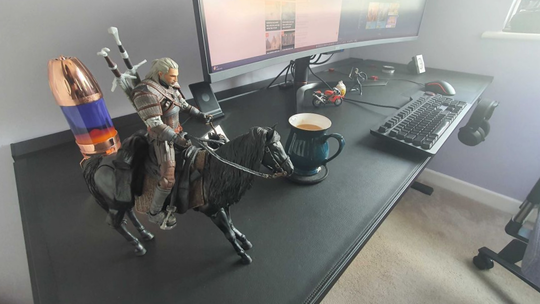 PC gaming setup – how to keep your desk clean and tidy